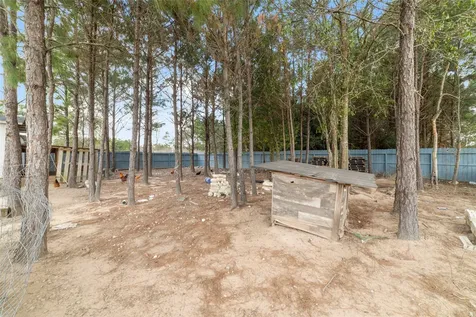317 Road 5814 Cleveland TX 77327