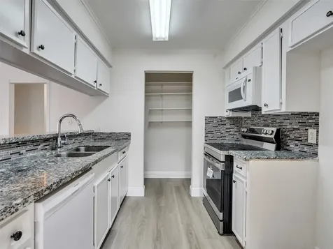 1912 Tremont Court Rosenberg TX 77471