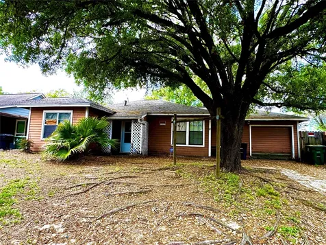 4105 Ella Boulevard Houston TX 77018