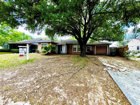 4105 Ella Boulevard Houston TX 77018