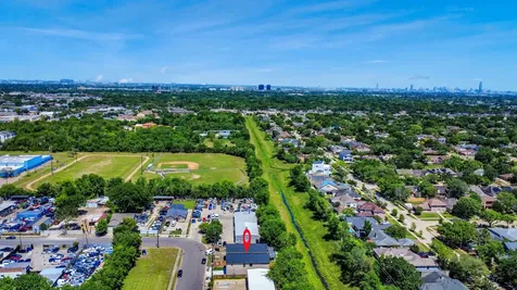 8304 S Breeze Drive C Houston TX 77071