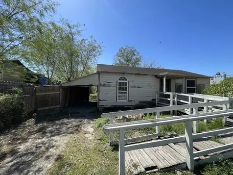 1017 W Buchanan Street Harlingen TX 78550
