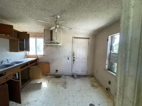 1017 W Buchanan Street Harlingen TX 78550