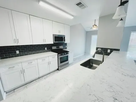 2434 Anthony Hay Katy TX 77449