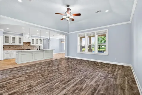 226 Quail Ridge Lane Dickinson TX 77539