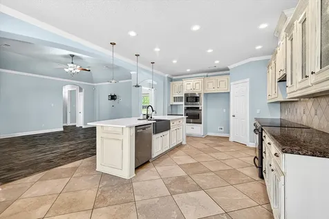 226 Quail Ridge Lane Dickinson TX 77539