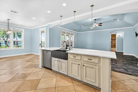 226 Quail Ridge Lane Dickinson TX 77539