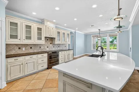 226 Quail Ridge Lane Dickinson TX 77539