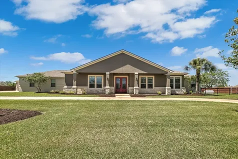 226 Quail Ridge Lane Dickinson TX 77539