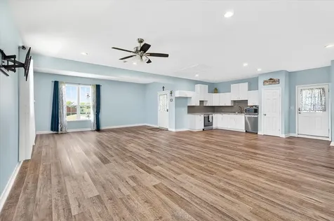 226 Quail Ridge Lane Dickinson TX 77539