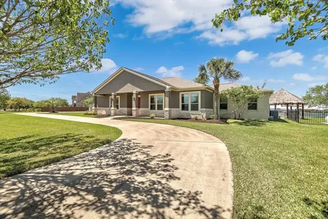 226 Quail Ridge Lane Dickinson TX 77539