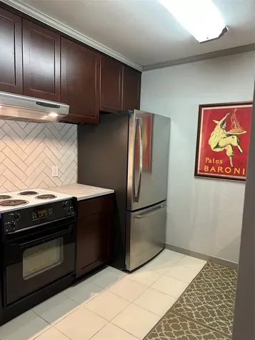 3300 Yorktown Street 22 Houston TX 77056