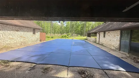 246 Rosanky Livingston TX 77351