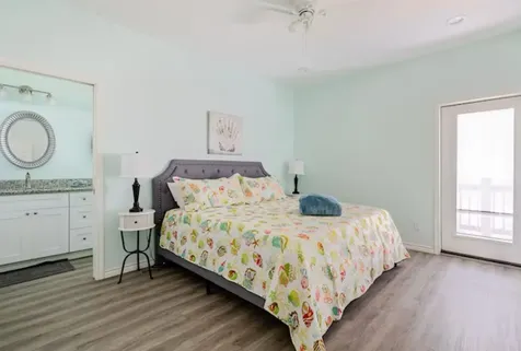 980 Bay Street Gilchrist TX 77617