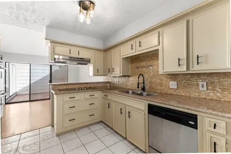 36 Pinehurst Lane Missouri City TX 77459