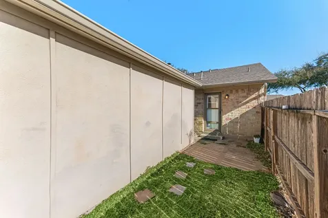 36 Pinehurst Lane Missouri City TX 77459