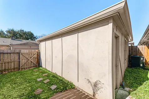 36 Pinehurst Lane Missouri City TX 77459