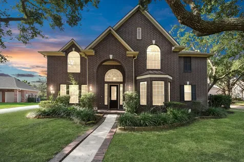 11 Stone Terrace Sugar Land TX 77479