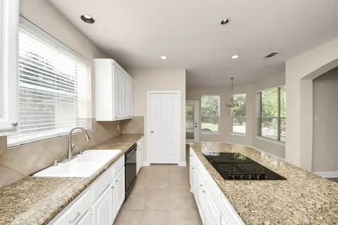11 Stone Terrace Sugar Land TX 77479
