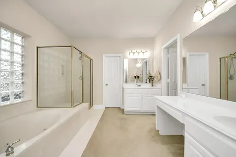 11 Stone Terrace Sugar Land TX 77479