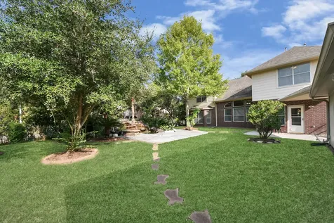 11 Stone Terrace Sugar Land TX 77479