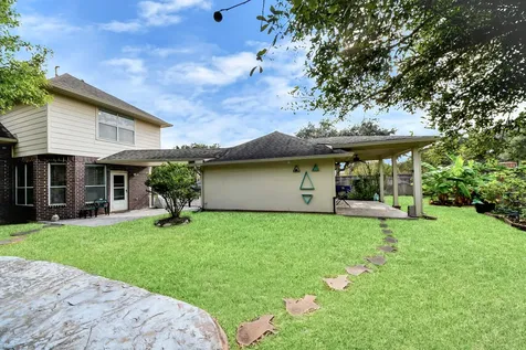 11 Stone Terrace Sugar Land TX 77479