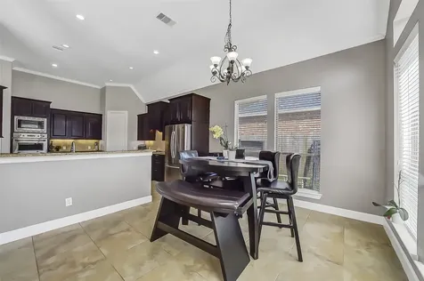 3104 Richard Lane Friendswood TX 77546