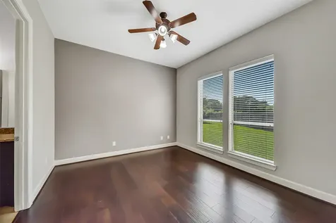 3104 Richard Lane Friendswood TX 77546