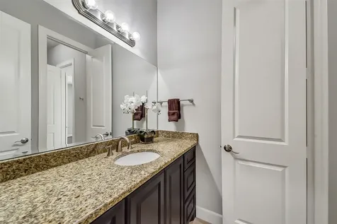 3104 Richard Lane Friendswood TX 77546
