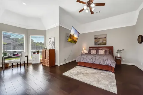 3104 Richard Lane Friendswood TX 77546