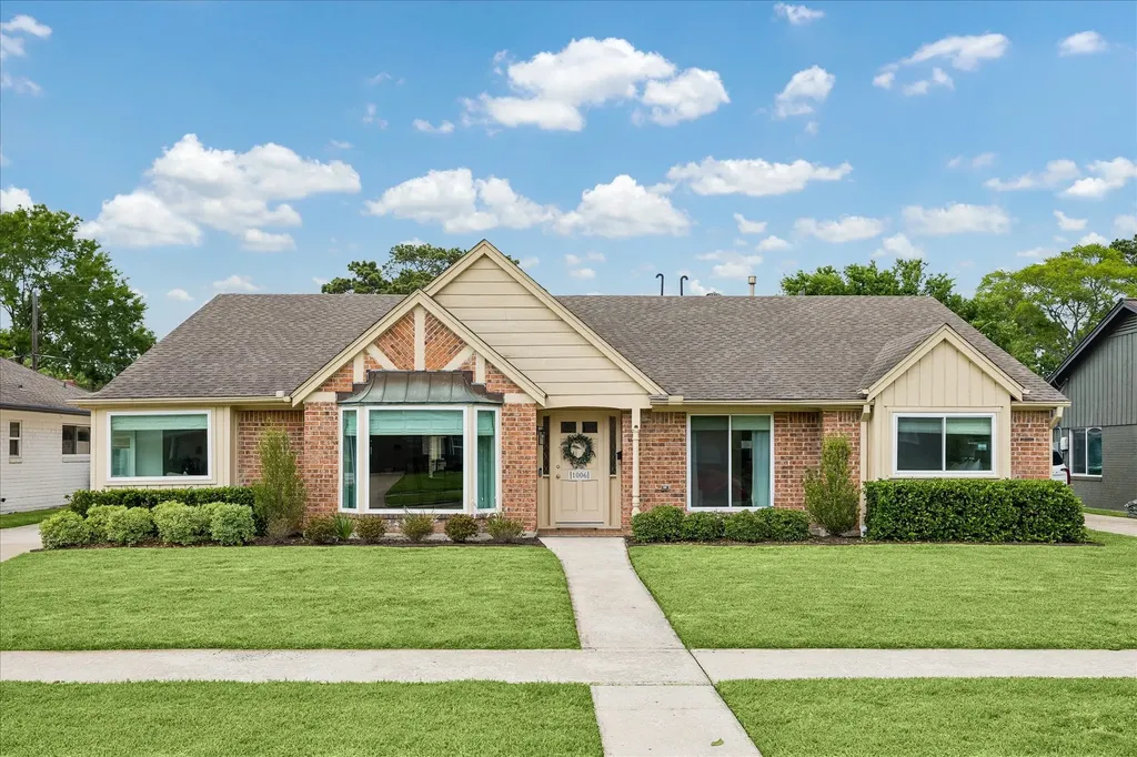 1006 Cheshire Lane Houston TX 77018