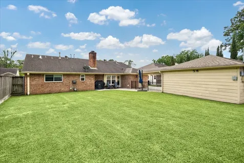 1006 Cheshire Lane Houston TX 77018