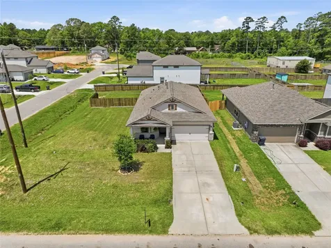 10924 Independence Road Cleveland TX 77328