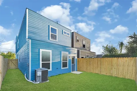 7602 Avenue J Houston TX 77012
