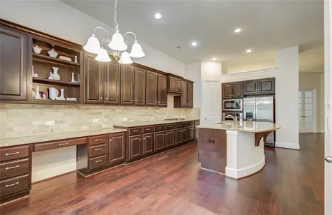 10202 S Goshawk Trail Conroe TX 77385