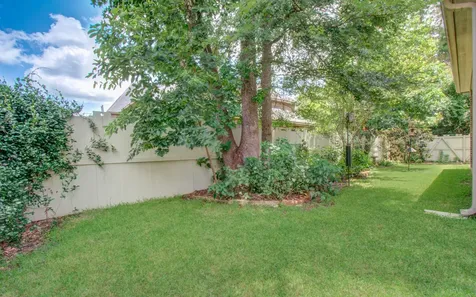 10202 S Goshawk Trail Conroe TX 77385