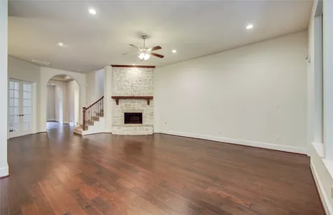 10202 S Goshawk Trail Conroe TX 77385