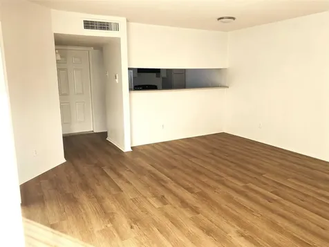 2822 S Bartell Drive 3 Houston TX 77054