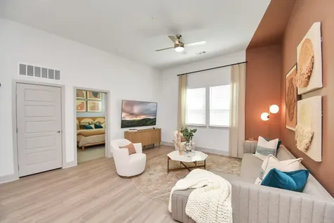 1617 Enid Street 177 Houston TX 77009