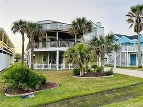 4119 Campeche Court Galveston TX 77554