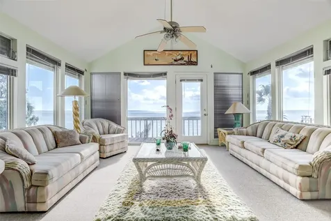 308 Bay Avenue Kemah TX 77565
