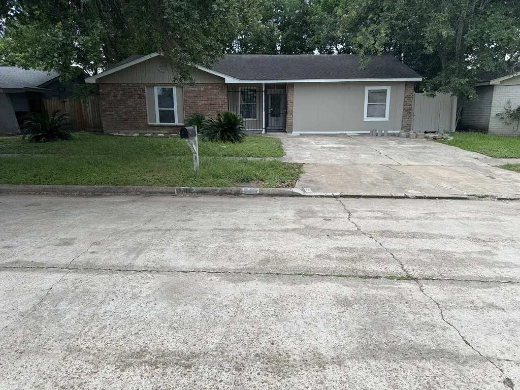 4711 Beechaven Street Houston TX 77053