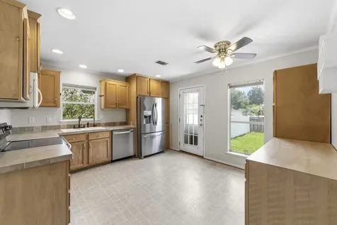 21403 Sweet Grass Lane Tomball TX 77375