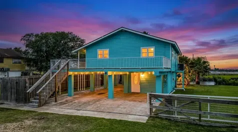 7210 Beau Terre Street Hitchcock TX 77563