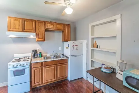1009 Wainwright Street Houston TX 77022