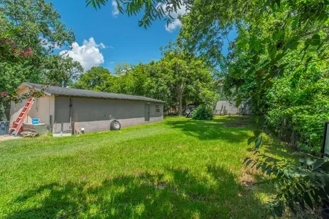 1009 Wainwright Street Houston TX 77022