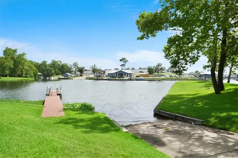 0 Lakeview Manor Drive Willis TX 77318