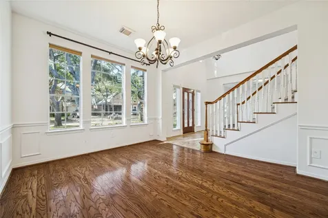2827 Spring Lakes Missouri City TX 77459