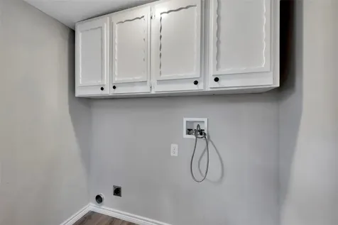 204 Hafer Street Baytown TX 77520