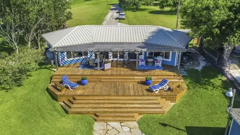 151 Lakeview Drive Point Blank TX 77364